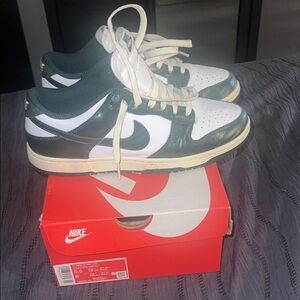 Nike Dunk Low Green & White coconut milk soul Women’s 9.5 Mens 8